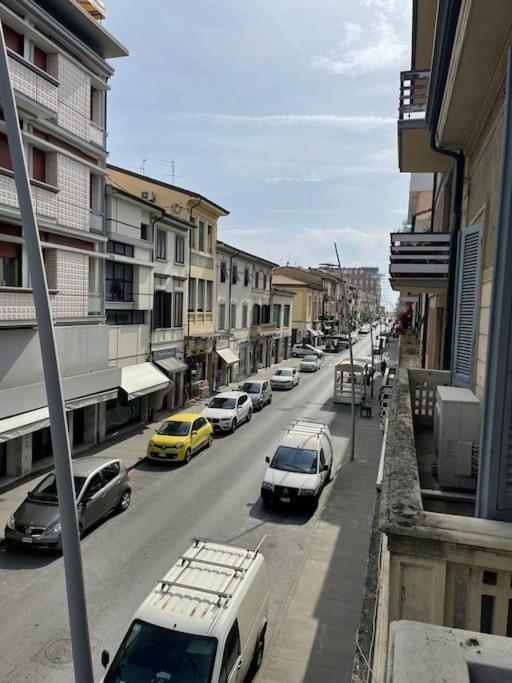 Garibaldi 86 Viareggio Exterior photo